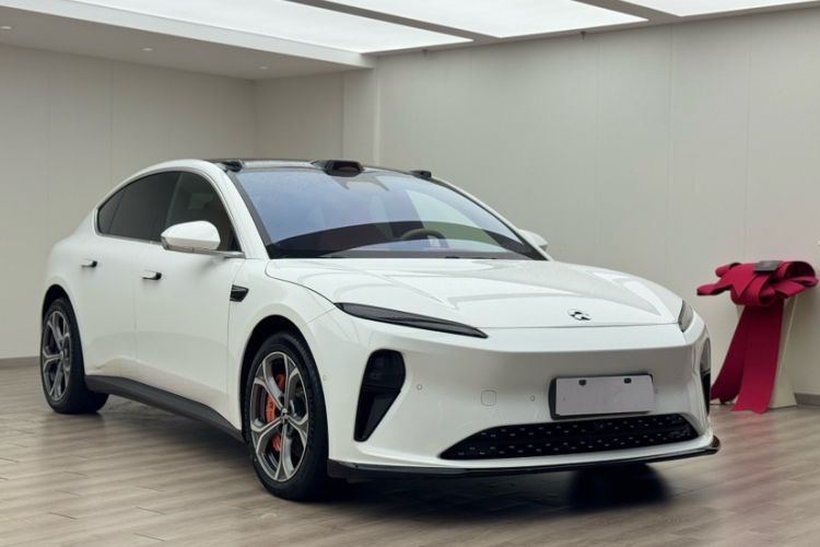 Used Nio ET5 2022 75 kWh Exterior 4