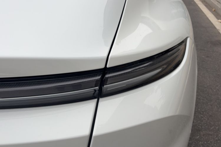 Used Nio ET5 2022 75 kWh Exterior 5