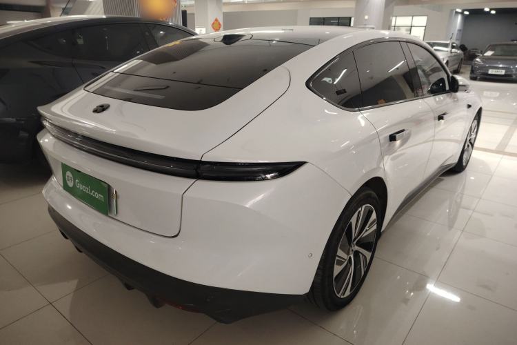Used Nio ET5 2022 75 kWh Exterior 5