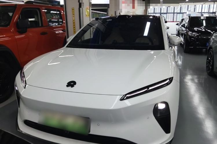 Used Nio ET5 2022 75 kWh Front