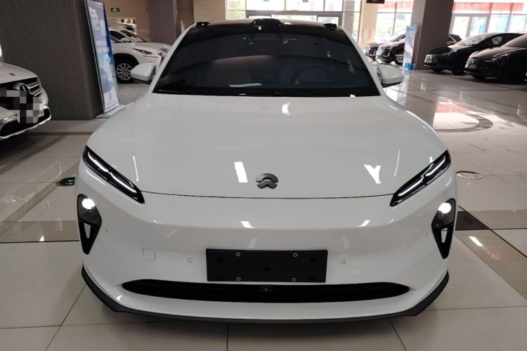 Used Nio ET5 2022 75 kWh Front