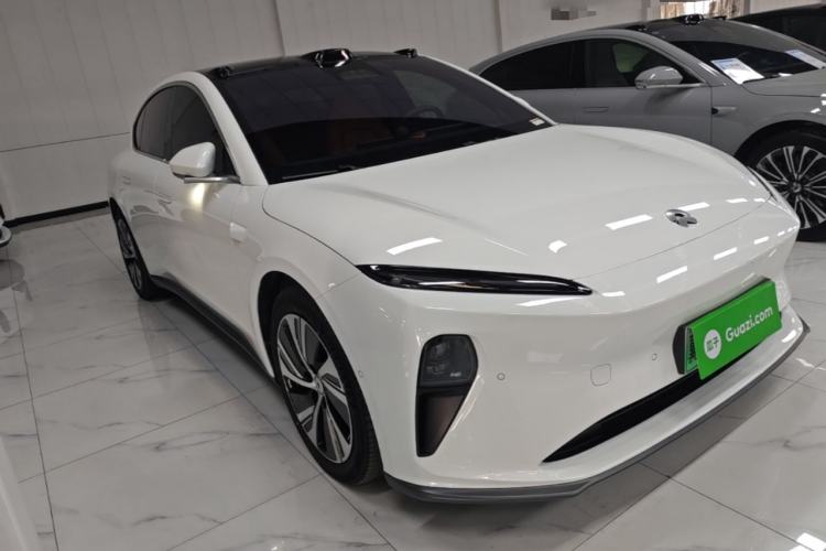 Used Nio ET5 2022 75 kWh Front Right 45 Deg