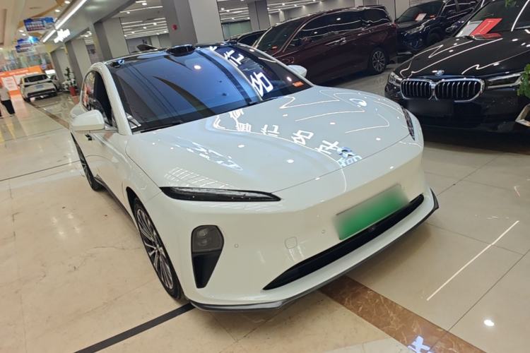 Used Nio ET5 2022 75 kWh Front Right 45 Deg