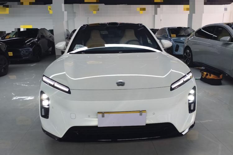 Used Nio ET5 2022 75 kWh Front