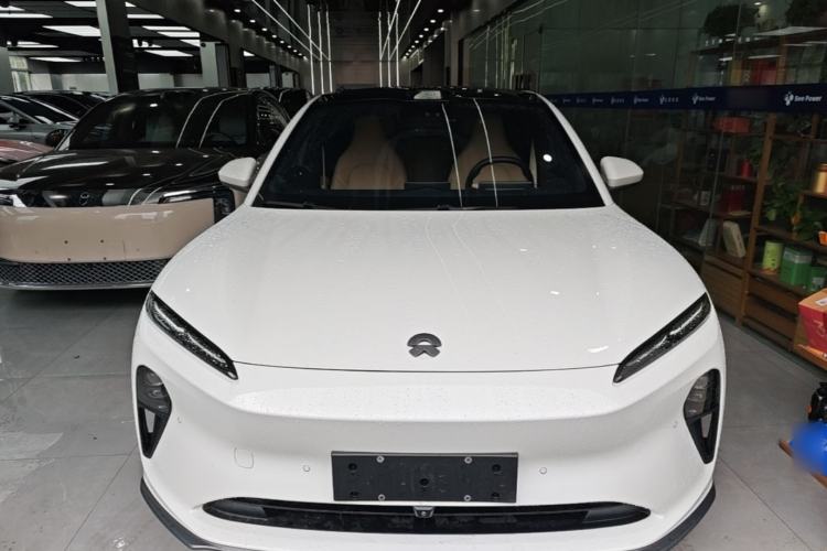 Used Nio ET5 2022 75 kWh Front