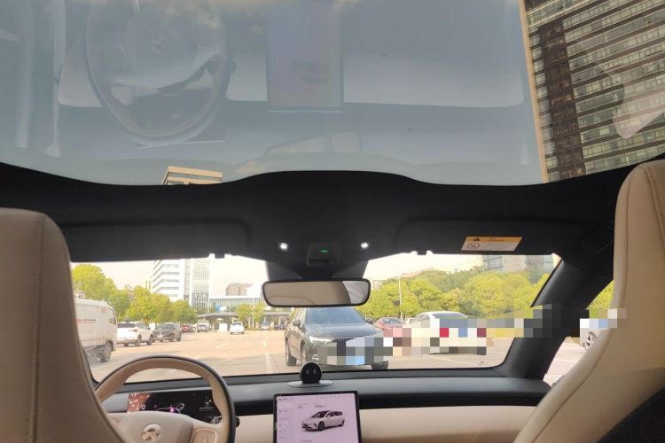 Used Nio ET5 2022 75 kWh Headliner