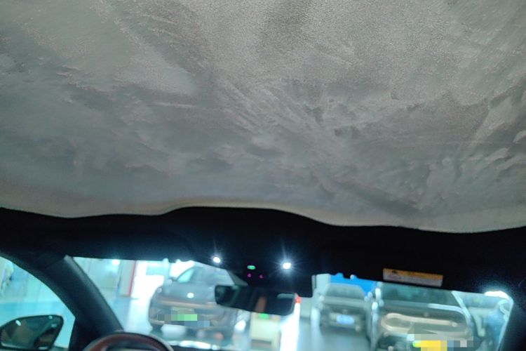 Used Nio ET5 2022 75 kWh Headliner