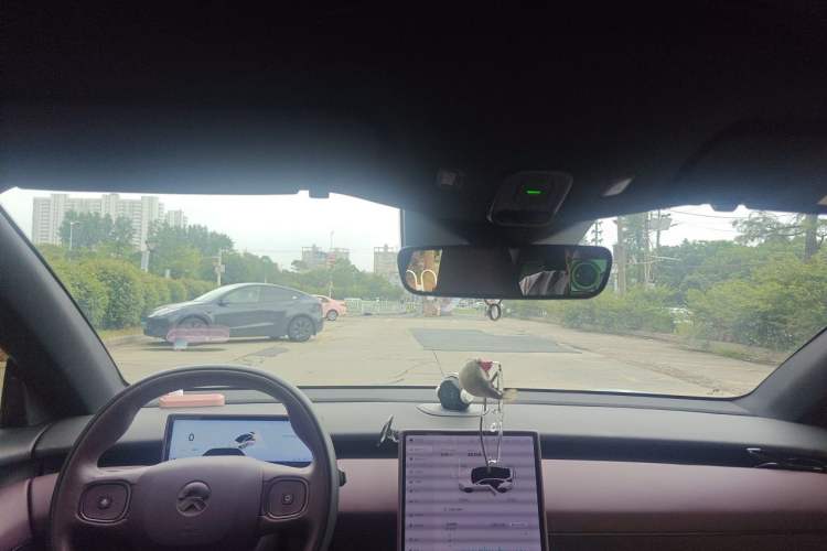 Used Nio ET5 2022 100 kWh Headliner