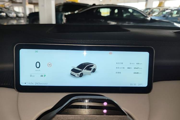 Used Nio ET5 2022 75 kWh Instrument Cluster