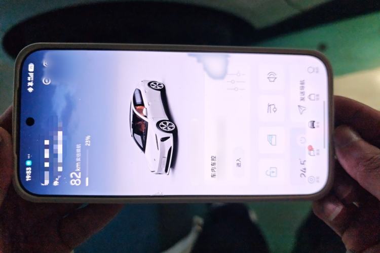 Used Nio ET5 2022 75 kWh Interior 1