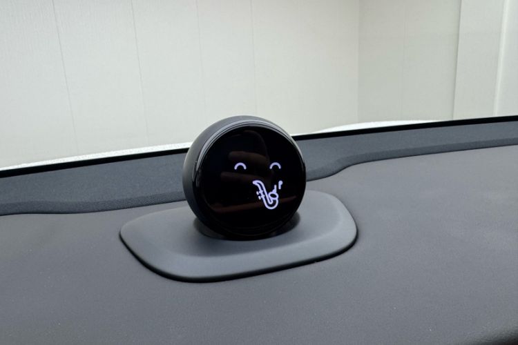 Used Nio ET5 2022 75 kWh Interior 2