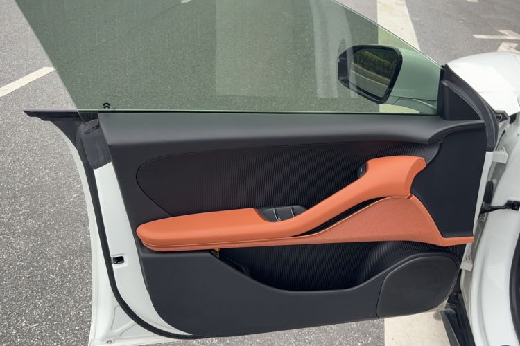 Used Nio ET5 2022 75 kWh Interior 2