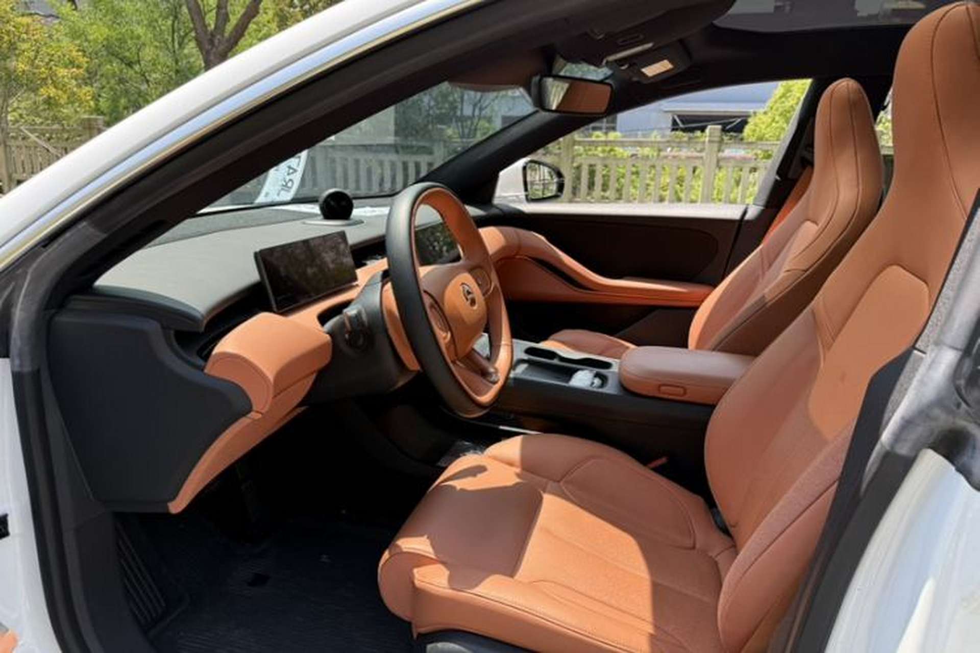 Used Nio ET5 2022 75 kWh Interior 7