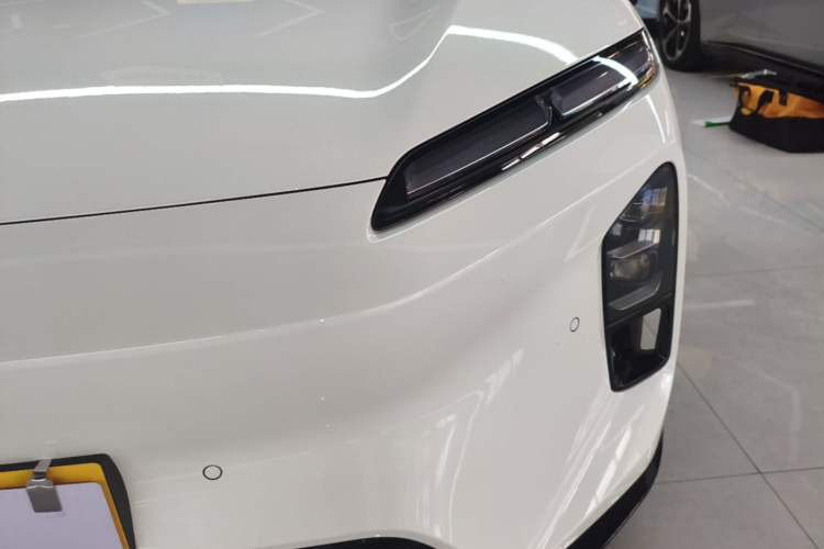 Used Nio ET5 2022 75 kWh Left Front Headlight