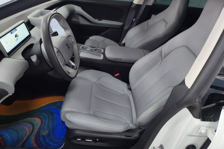 Used Nio ET5 2022 75 kWh Left Front Seat