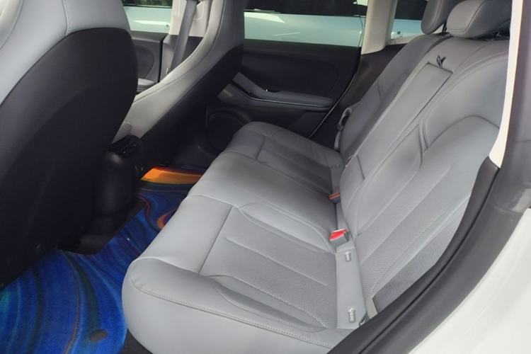 Used Nio ET5 2022 75 kWh Left Rear Seat