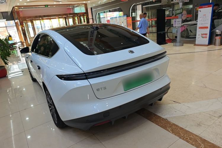 Used Nio ET5 2022 75 kWh Rear Left 45 Deg