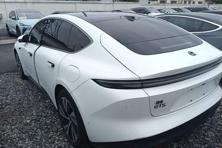 Used Nio ET5 2022 75 kWh Rear Left 45 Deg