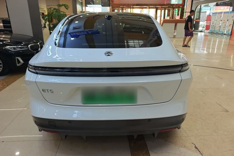 Used Nio ET5 2022 75 kWh Rear