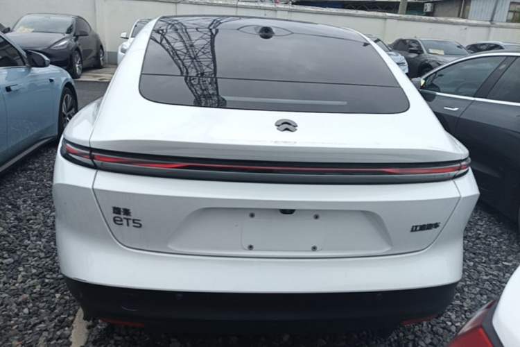 Used Nio ET5 2022 75 kWh Rear