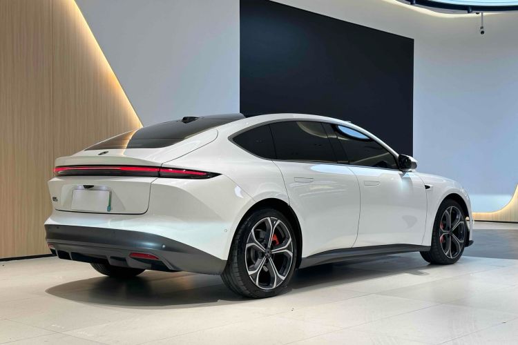 Used Nio ET5 2022 75 kWh Rear Right 45 Deg