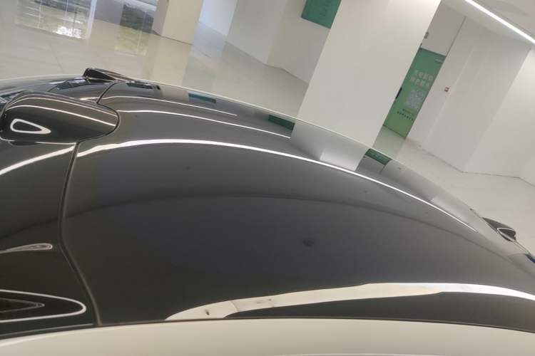 Used Nio ET5 2022 75 kWh Roof