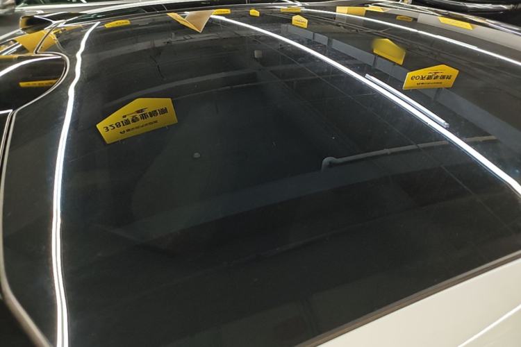 Used Nio ET5 2022 75 kWh Roof