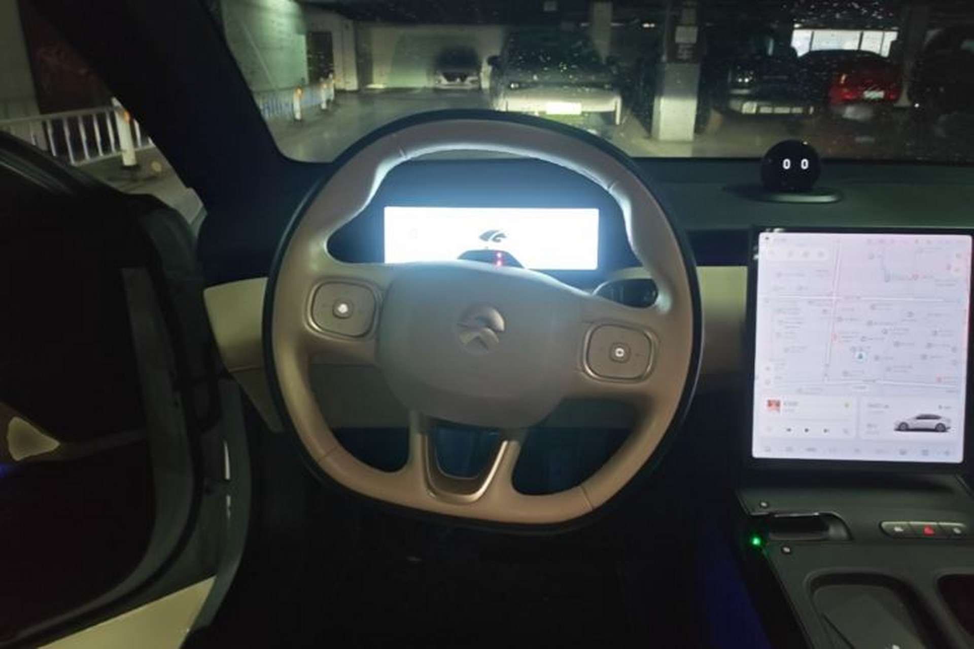 Used Nio ET5 2022 75 kWh Steering Wheel