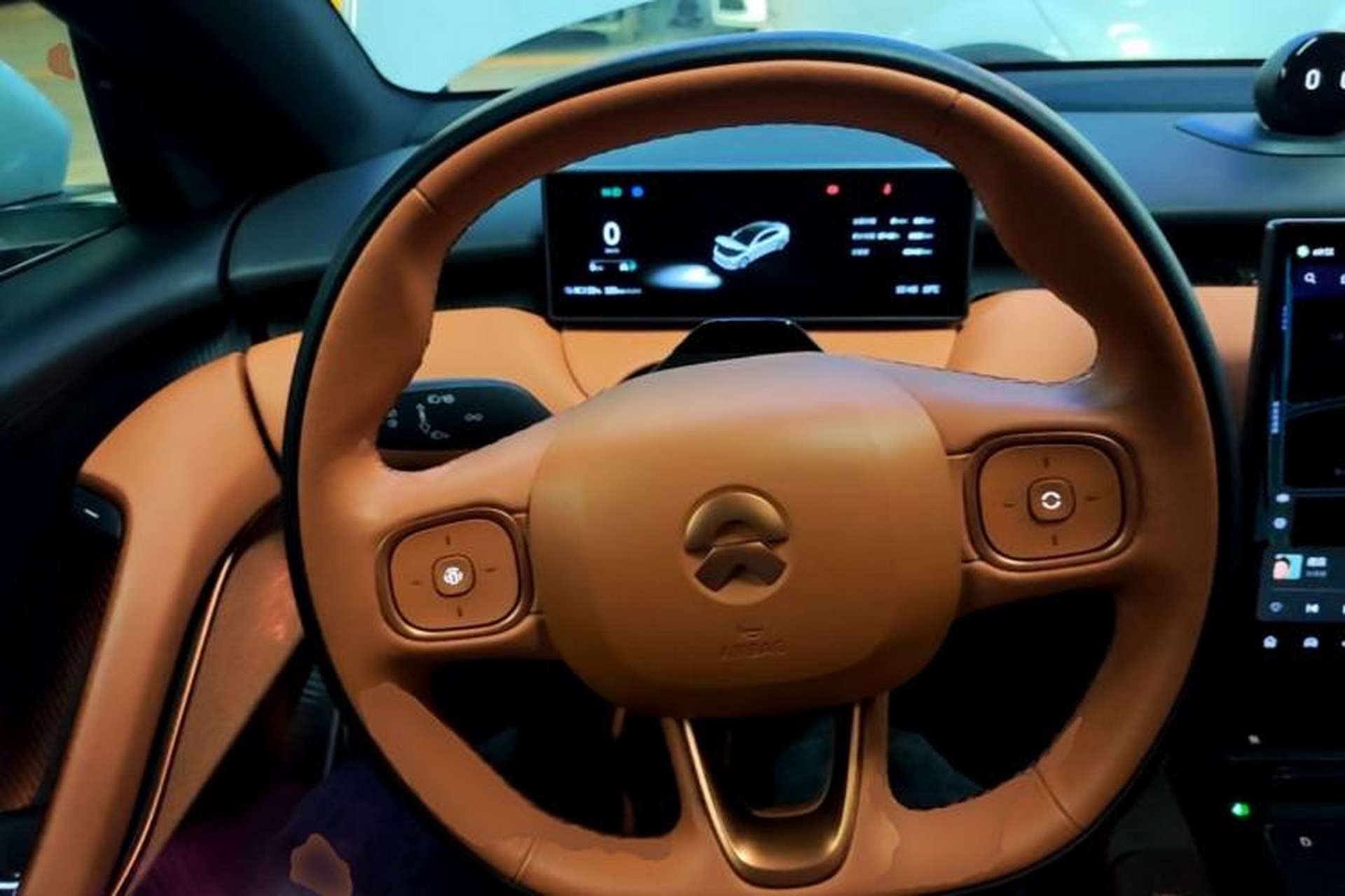 Used Nio ET5 2022 75 kWh Steering Wheel