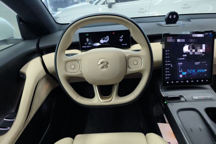 Used Nio ET5 2022 100 kWh Steering Wheel