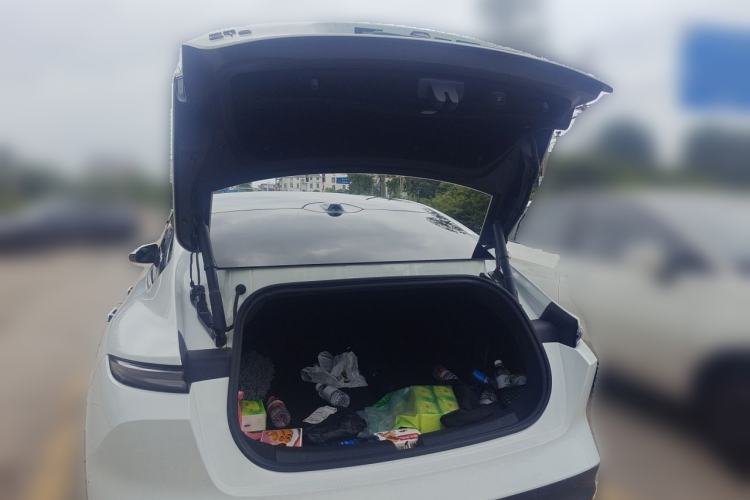 Used Nio ET5 2022 100 kWh Trunk