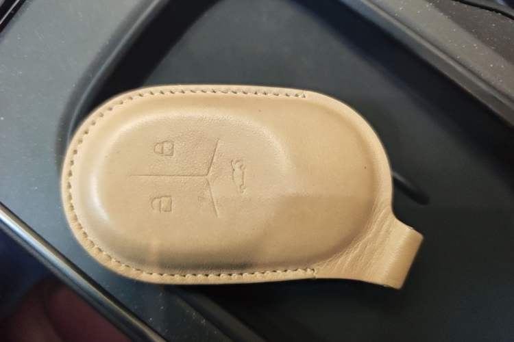 Used Nio ET5 2022 75 kWh Vehicle Key
