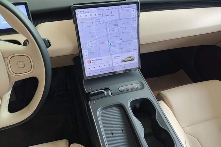 Used Nio ET5 2022 75 kWh Audio And AC Panel