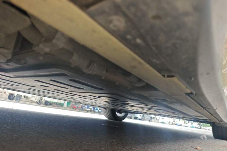 Used Nio ET5 2022 75 kWh Chassis Front Left