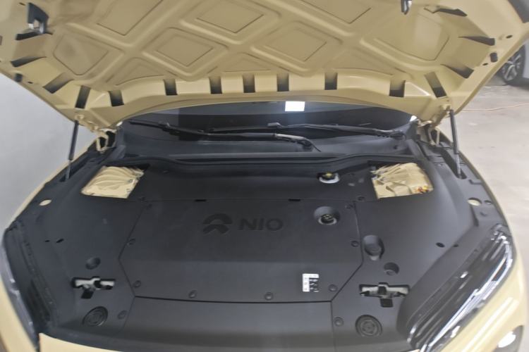 Used Nio ET5 2022 75 kWh Engine Bay