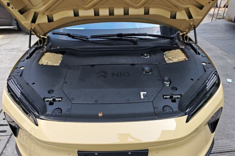 Used Nio ET5 2022 75 kWh Engine Bay