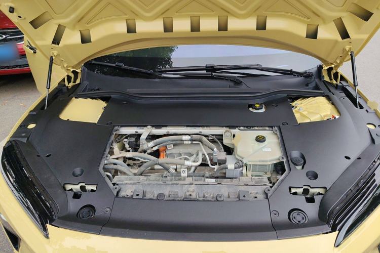 Used Nio ET5 2022 75 kWh Engine Bay