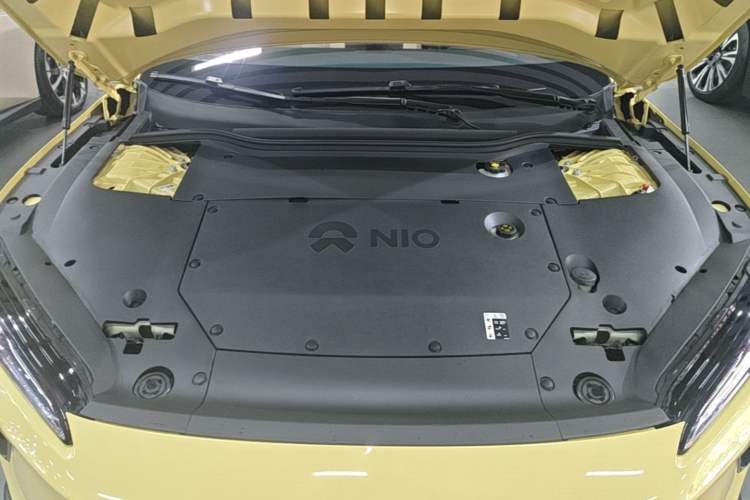 Used Nio ET5 2022 75 kWh Engine Bay