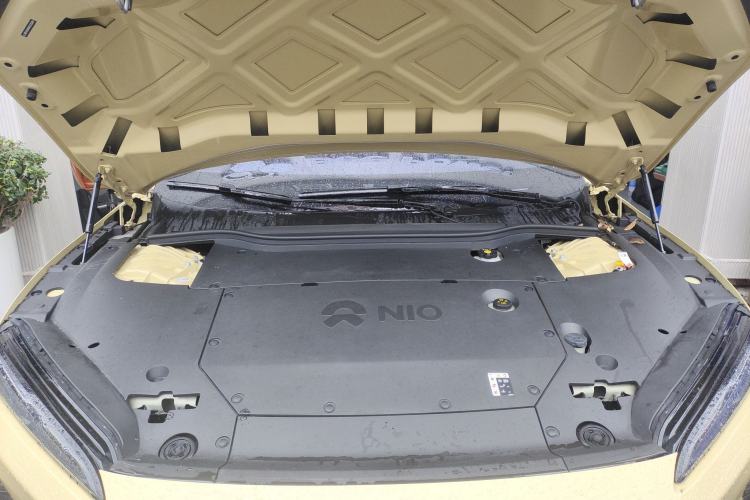 Used Nio ET5 2022 75 kWh Engine Bay