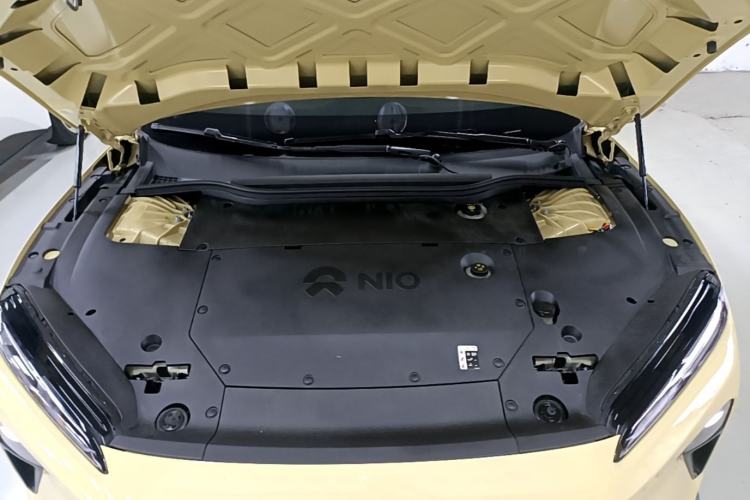 Used Nio ET5 2022 75 kWh Engine Bay