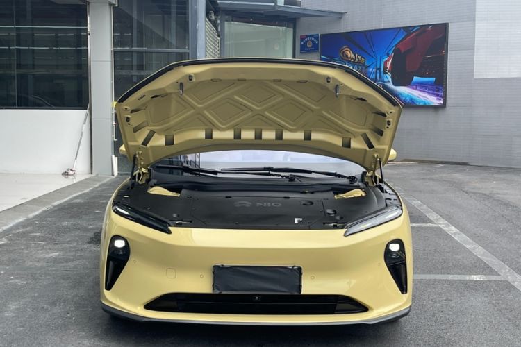 Used Nio ET5 2022 75 kWh Engine Bay