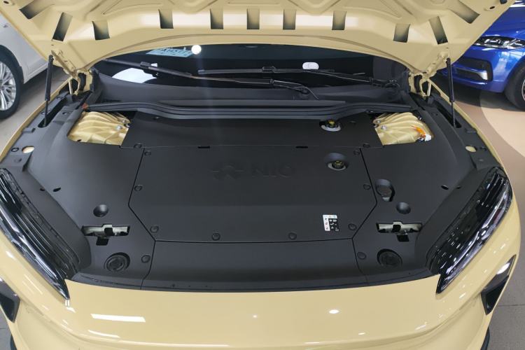 Used Nio ET5 2022 75 kWh Engine Bay