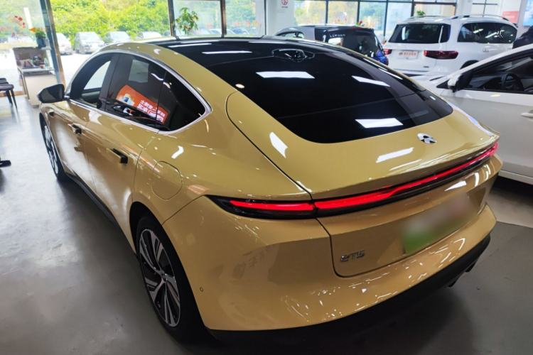 Used Nio ET5 2022 75 kWh Exterior 2