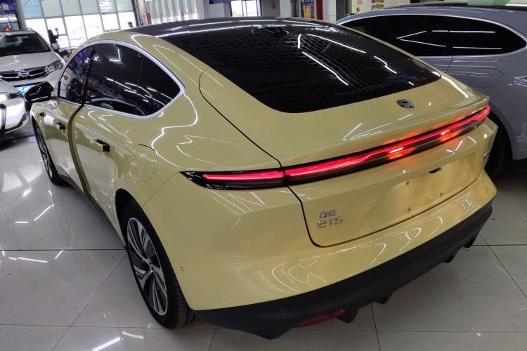 Used Nio ET5 2022 75 kWh Exterior 2