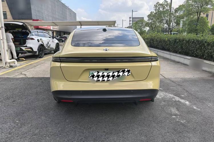 Used Nio ET5 2022 75 kWh Exterior 3