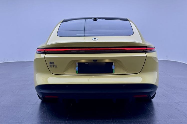 Used Nio ET5 2022 75 kWh Exterior 4
