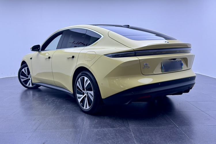 Used Nio ET5 2022 75 kWh Exterior 5