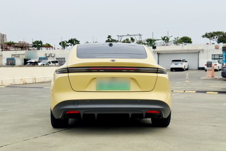 Used Nio ET5 2022 75 kWh Exterior 5