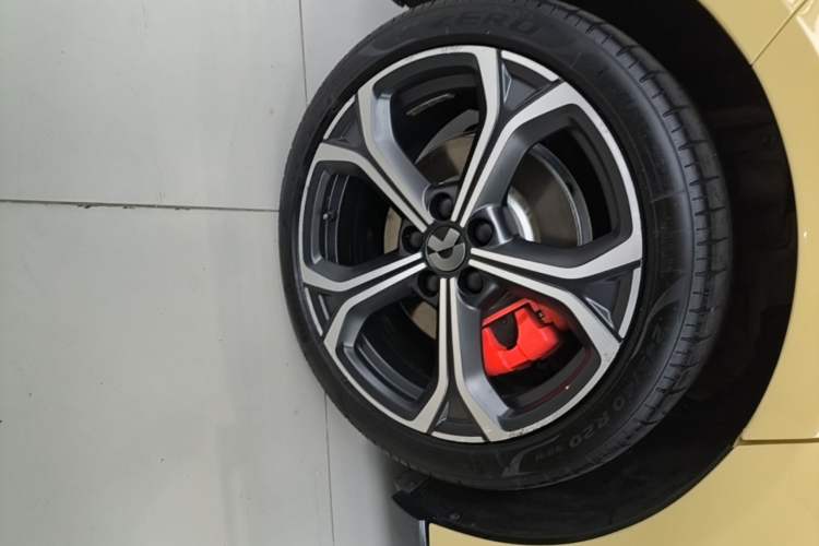 Used Nio ET5 2022 75 kWh Exterior 5