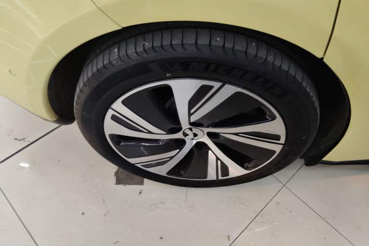 Used Nio ET5 2022 75 kWh Exterior 5